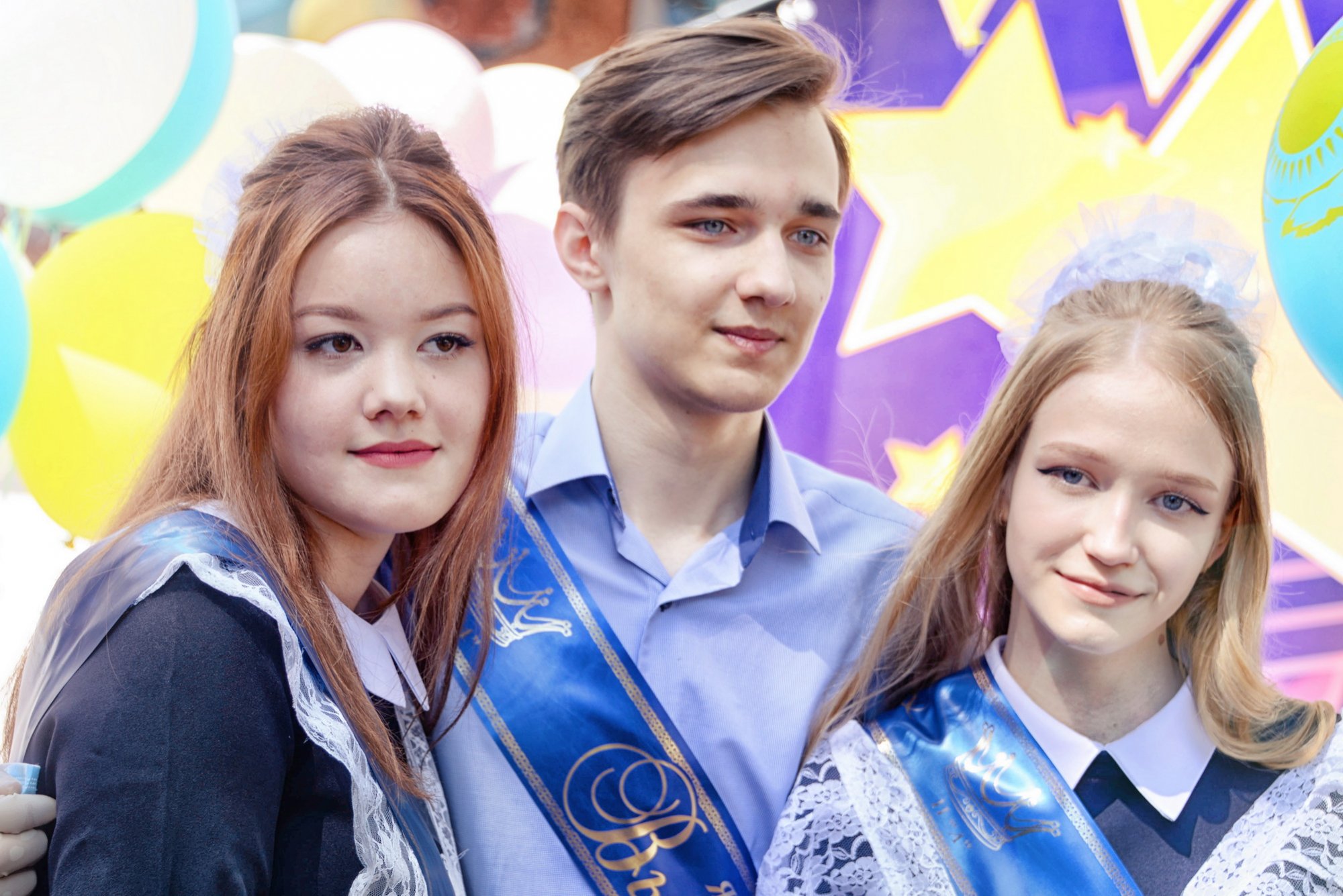 Последний звонок прозвучал для 46 тысяч учеников в Павлодаре