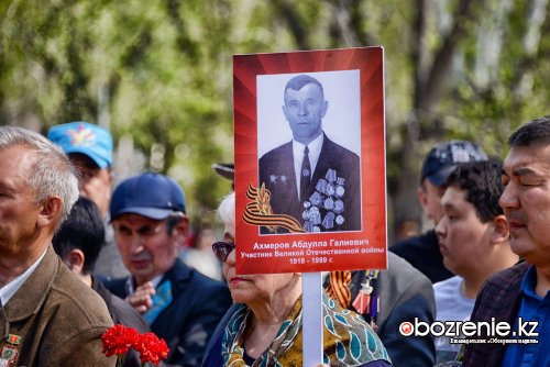 Тысячи павлодарцев почтили память погибших на Великой Отечественной войне