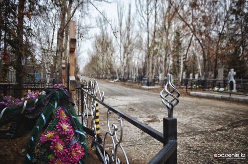 Похитителя оградок с кладбища задержали в Экибастузе