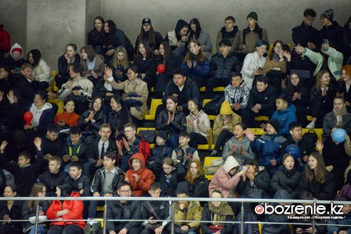 Республиканские соревнования по фигурному катанию стартовали в Павлодаре