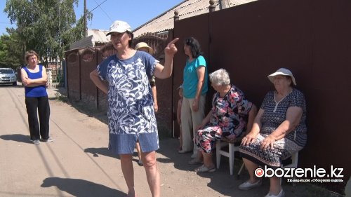 Жители трех улиц на втором Павлодаре рискуют остаться без урожая