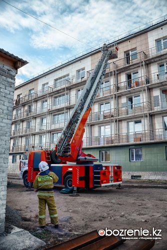 Более 500 студентов эвакуировали из общежития в Павлодаре